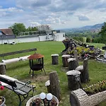 Uriges Mit Blick Auf Грац