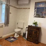 Uriges Mit Blick Auf *