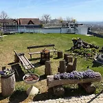 Uriges Mit Blick Auf Грац