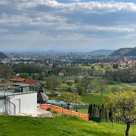 アパート Uriges Mit Blick Auf *