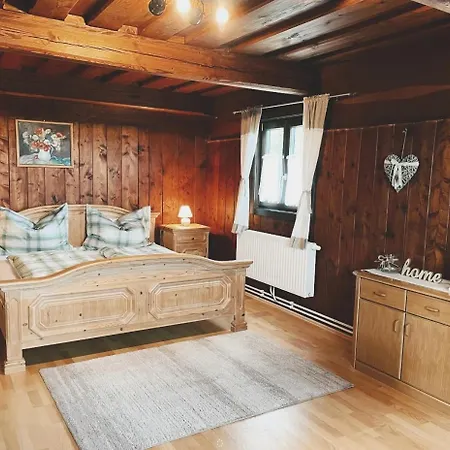 Uriges Mit Blick Auf Apartment