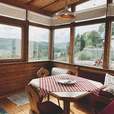 Uriges Mit Blick Auf Apartment