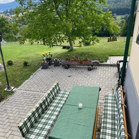 アパート Uriges Mit Blick Auf
