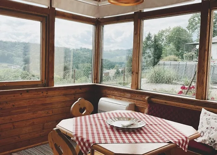 Uriges Mit Blick Auf דירה